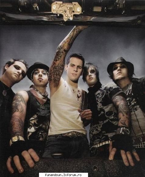 Citeste aici - Avenged Sevenfold 4 ever! - Vedete!